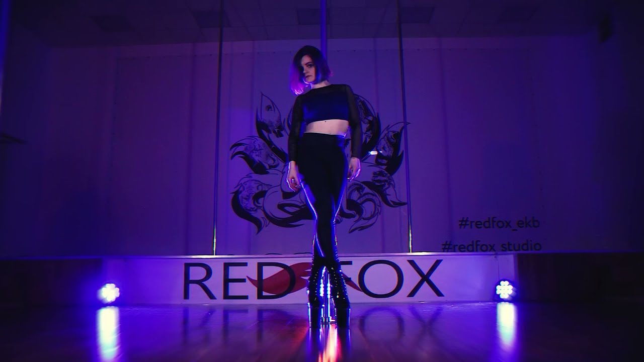 Exotic Pole Dance - Юлия Шиляева ( Тренер Studio _SoVa_ PD )