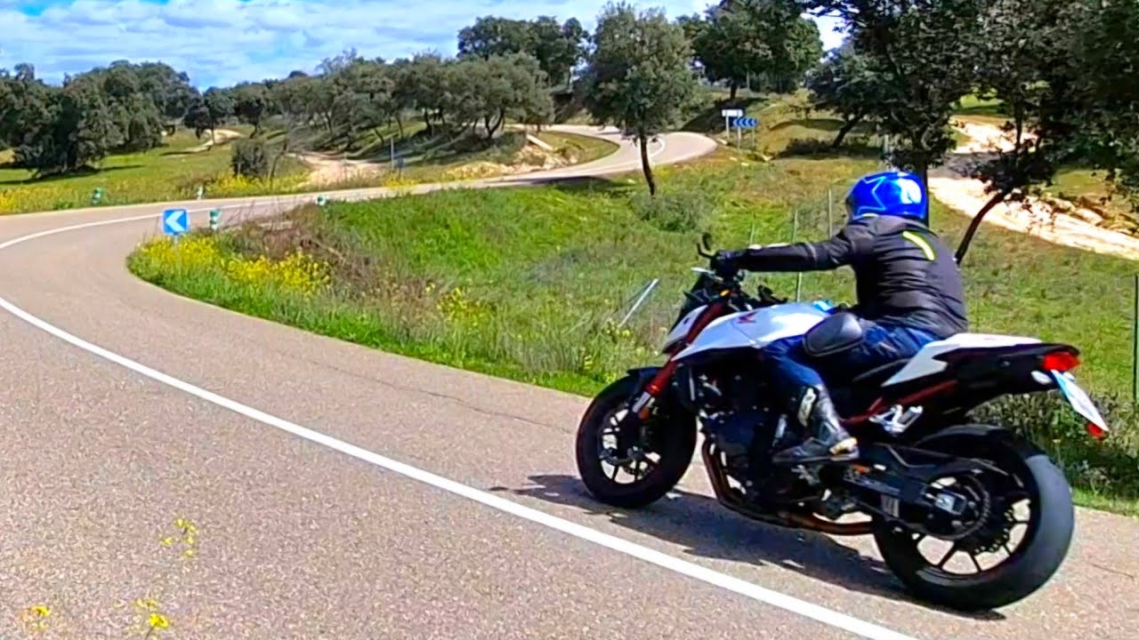 HONDA CB750 HORNET / TEST / PRUEBA / OPINIÓN #bikes #hondahornet #test #trendingvideo 
