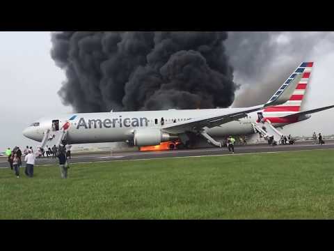 Видео: Какой терминал находится у American Airlines в международном аэропорту Брэдли?