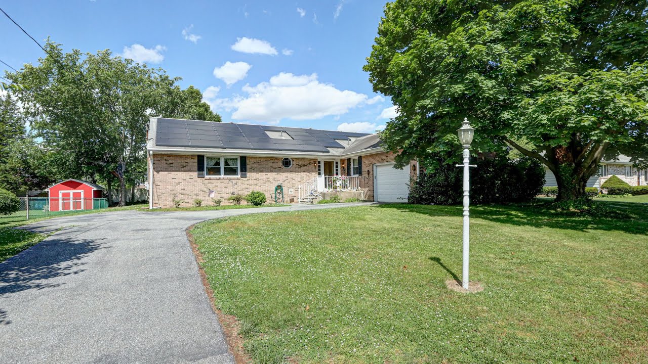 8 Fairfield Ave REMAX YouTube