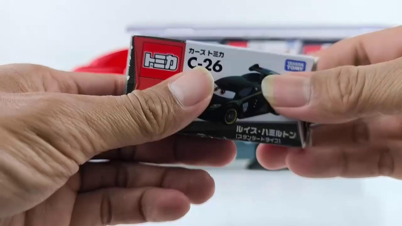 TOMICA DISNEY 🚛 はたらく車コンボイ出動！消防車＆ブルドーザー