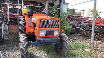 Kubota L3202 DT hai cầu hàng bãi, kho bãi xã Mỹ yên bến lức Long An,