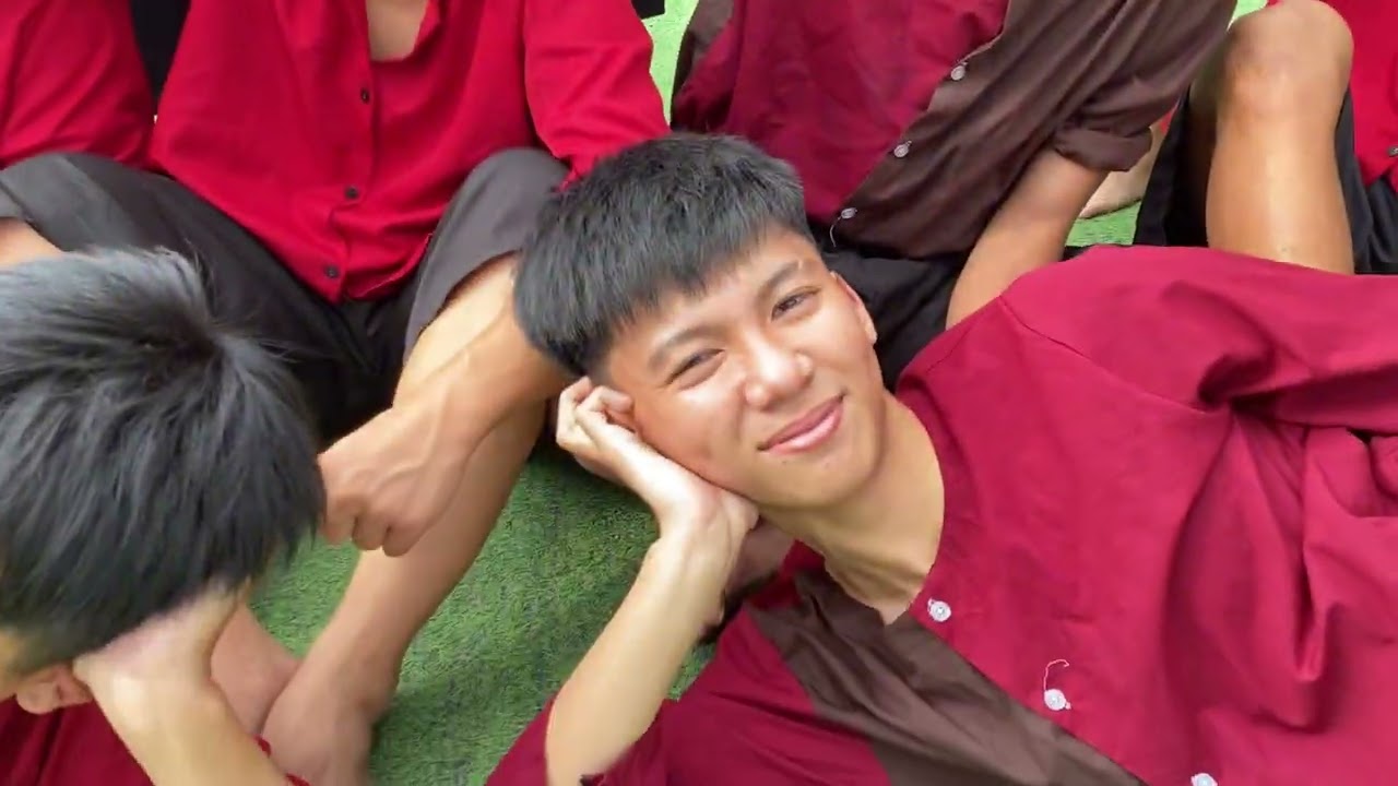 THPT HOÀNG VĂN THỤ XE 12