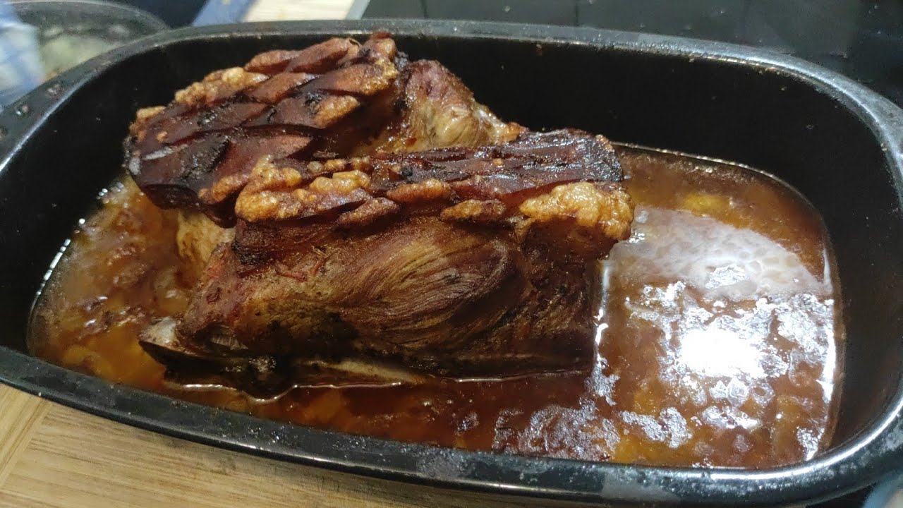 Delish Lunch | schäufele mit Gemüse 