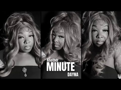 DAYNA Another Minute Visualizer 