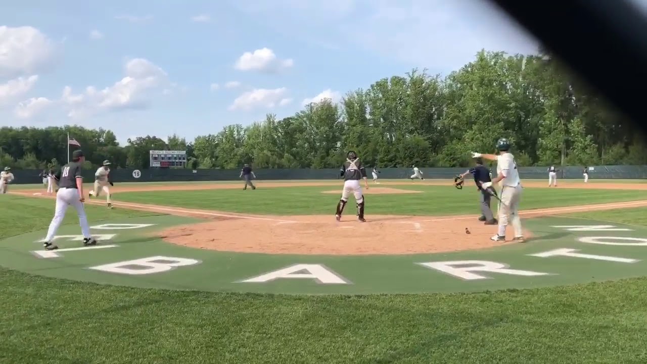 auth-rgreco40-auth Aidan Kane comes up with huge hit for Delbarton