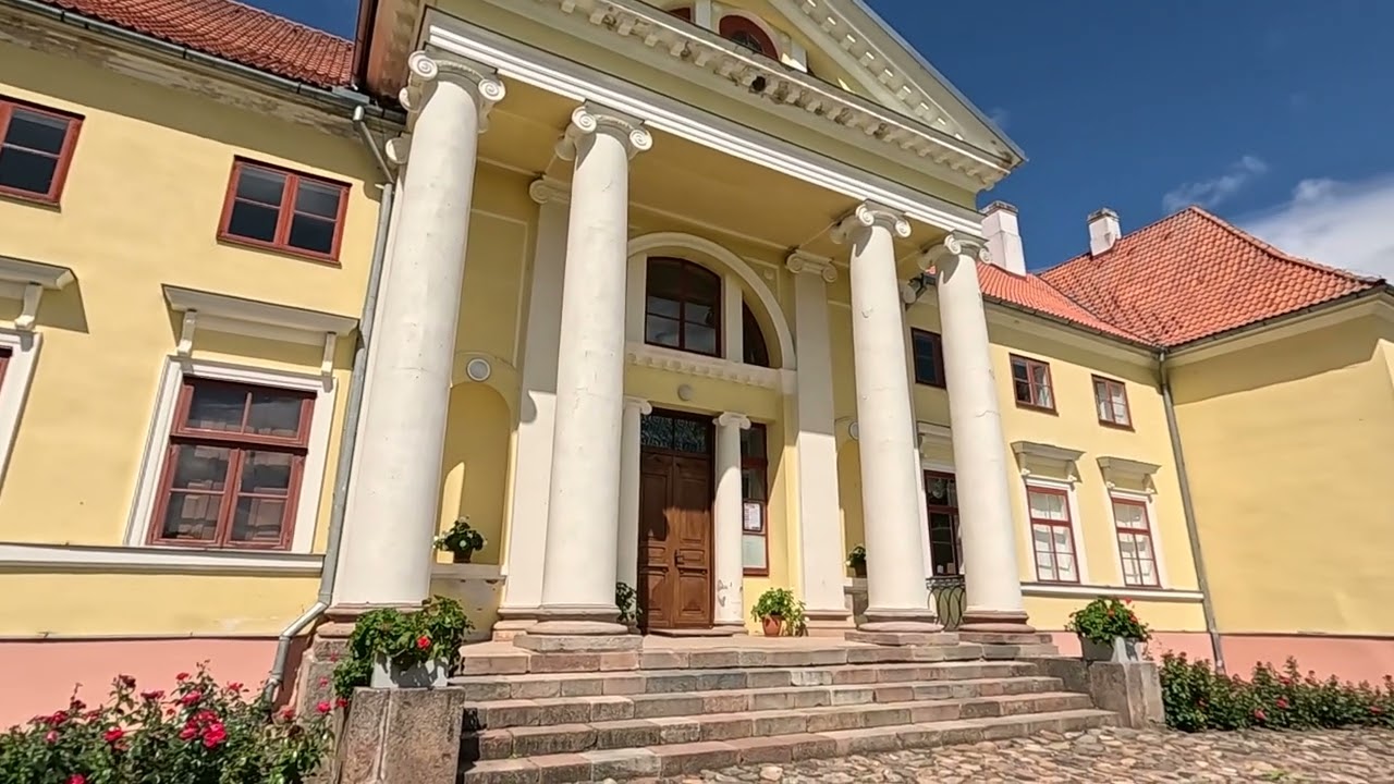 Braucam uz skaisto Durbes pili !!! 30. 06 .2025. Latvija