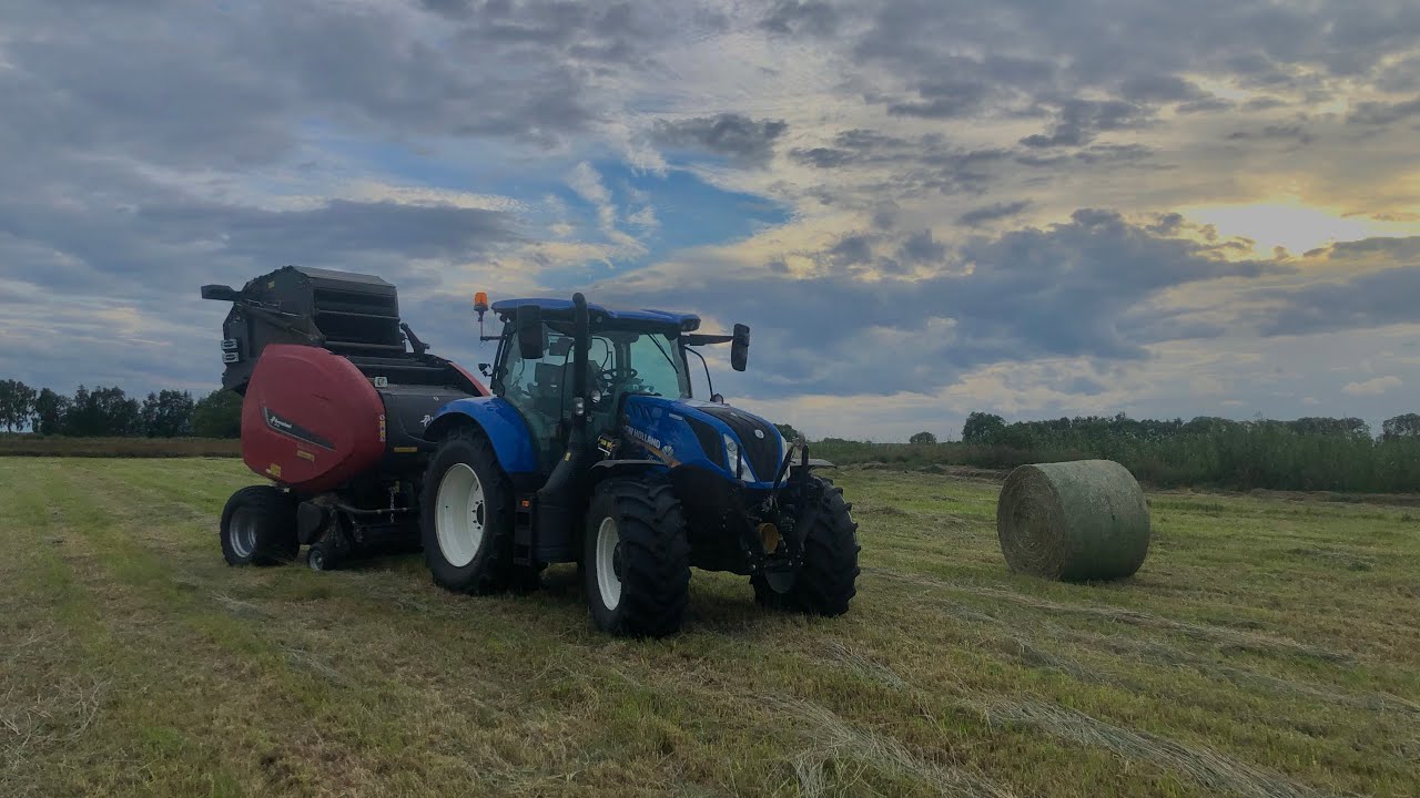 Prasowanie łąki 40 ha | New Holland T6.160 DC Kverneland 6716 | P.T Agro