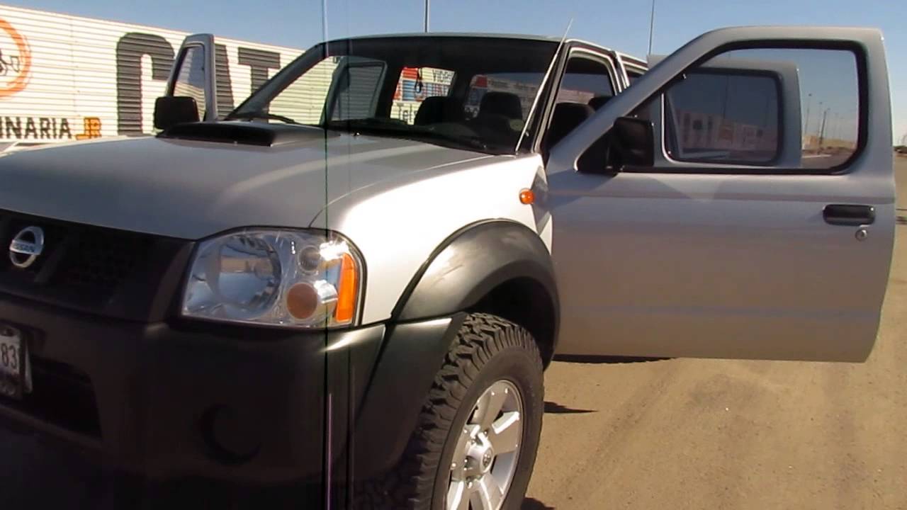 Camioneta Nissan NP300 4x4 2011 - YouTube
