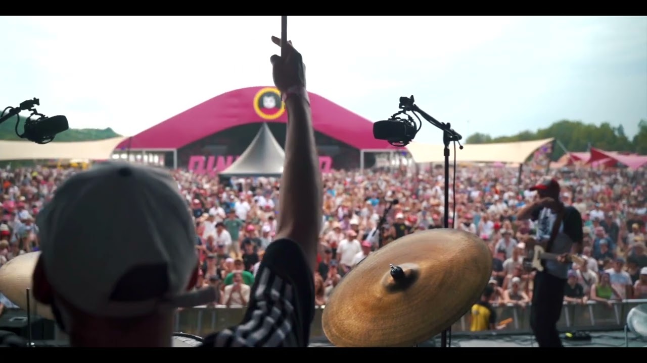 Elephant - Bird's Eye View (live at Rockfield Studios)