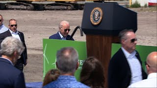 Biden announces steps to tackle climate 'emergency'