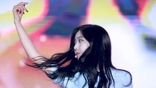 GFriend SinB beautiful performance on stage So Lovely 171026