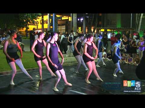 Experience in the Square with the Polyduana Salazar Ballet.