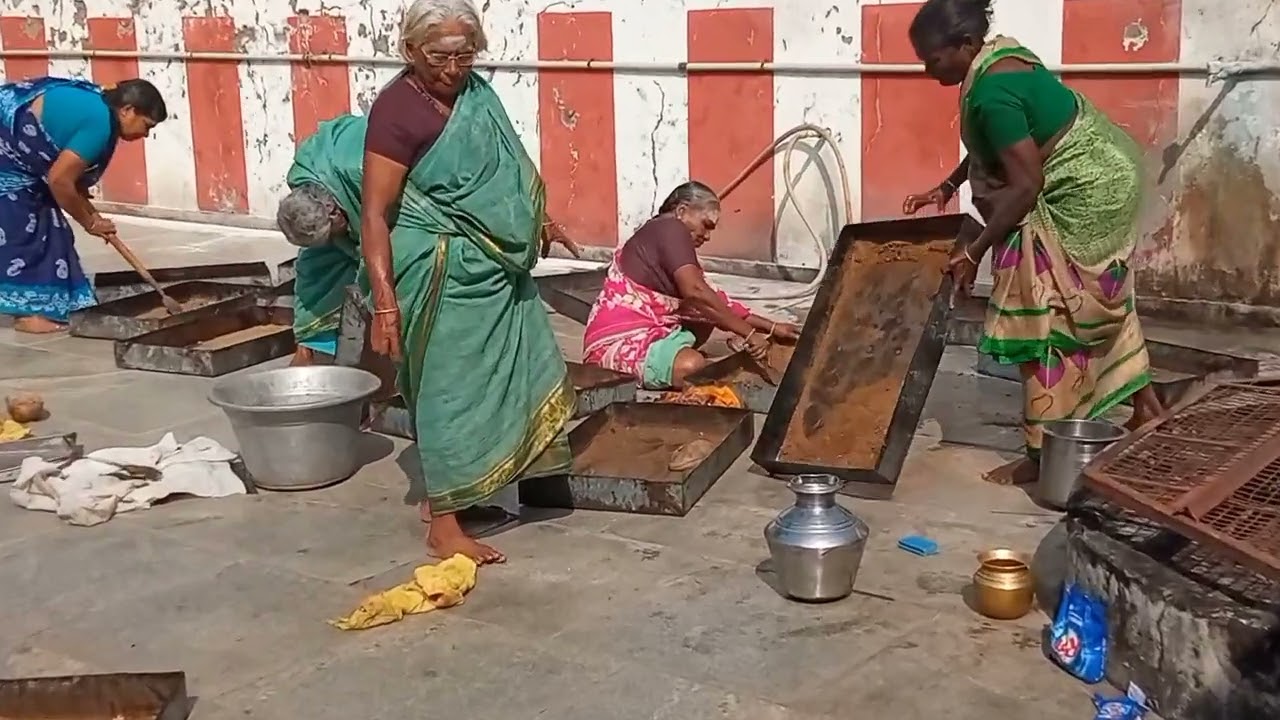ஸ்ரீ மீனாட்சி அம்மன் உடனாய ஸ்ரீ சொக்கலிங்கேஸ்வரர் குரு பஞ்சாட்சர சித்தர் ஆலயம் உழவாரப்பணி 