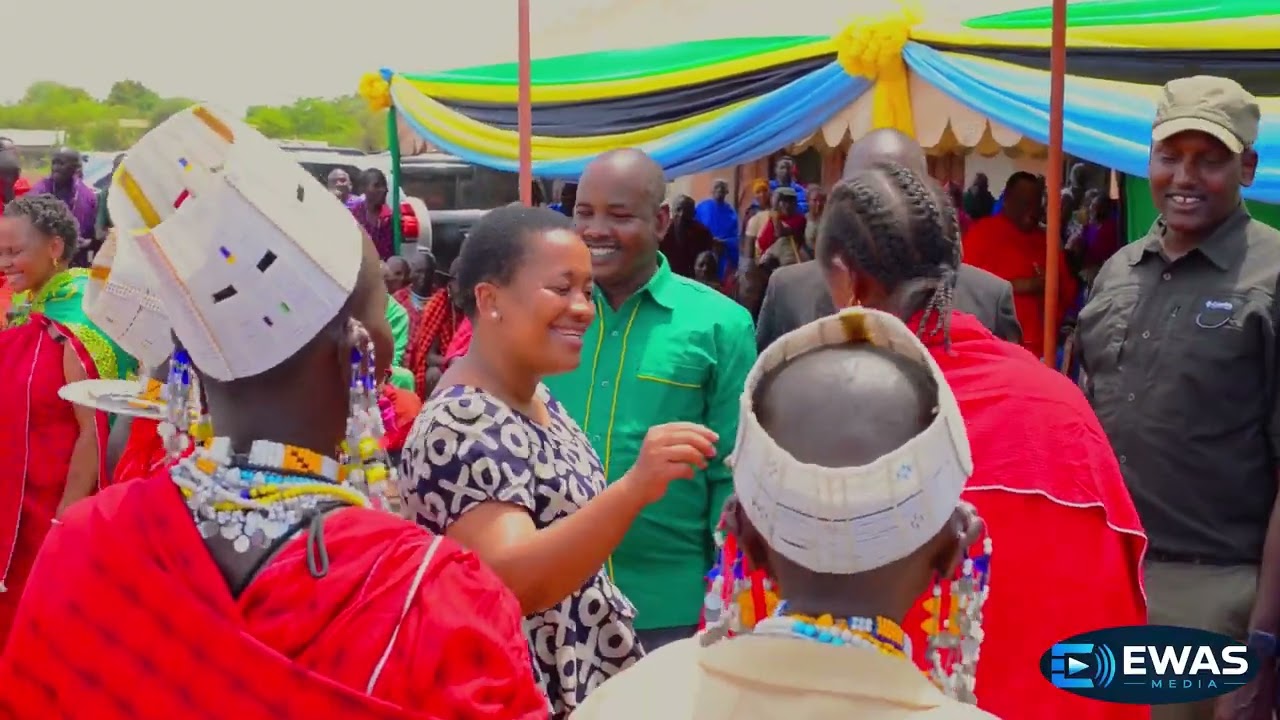 KWAYA YA KIMAASAI WAKITOA BURUDANI SAFI🔥🔥 #EventYaMaendeleo #Maendeleo #Communityevent #ewasmedia 