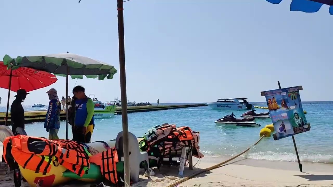 Паттайя, район Пратамнак такси bolt до  Bali  Hai Pier. Остров Ко Лан на тук-туке до пляжа Самае. 