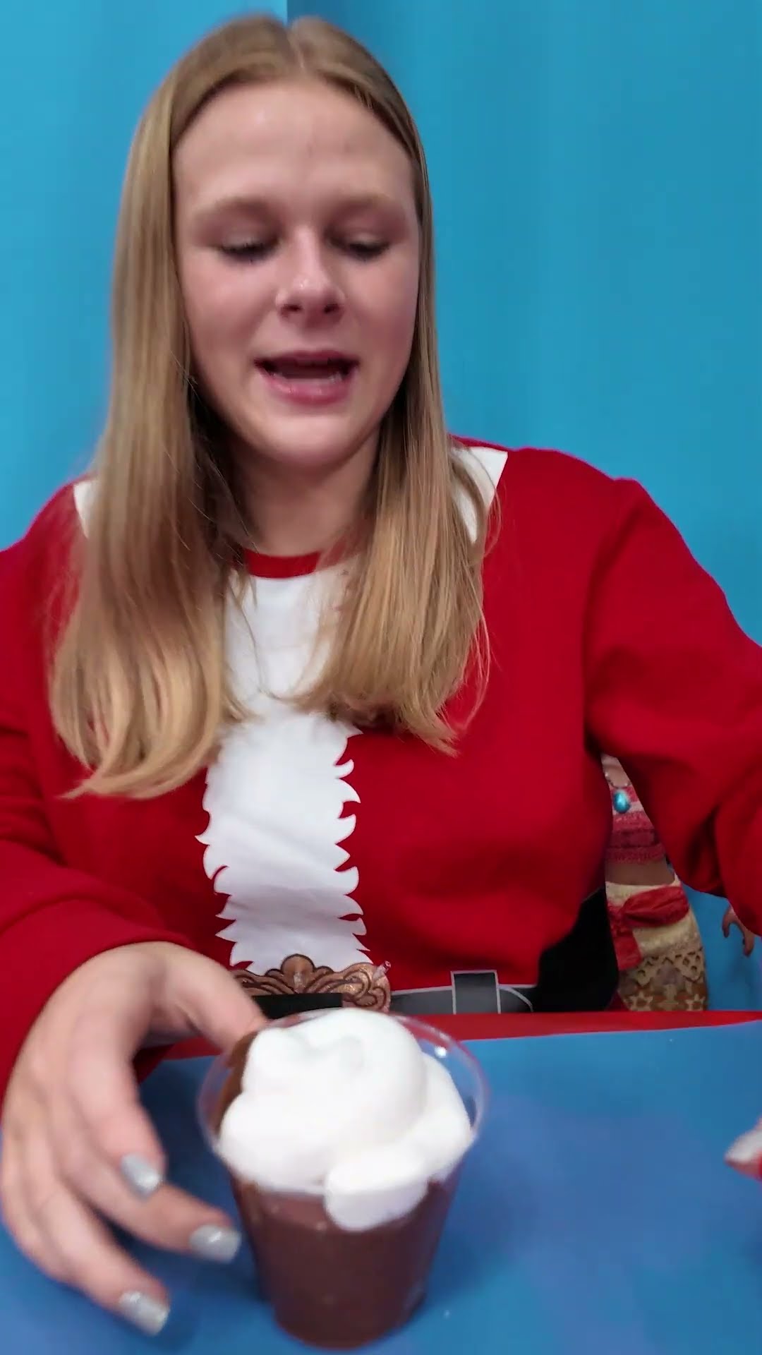Assistant Uses Slime to Craft a Peppermint Hot Chocolate #FamilyFun #DIY