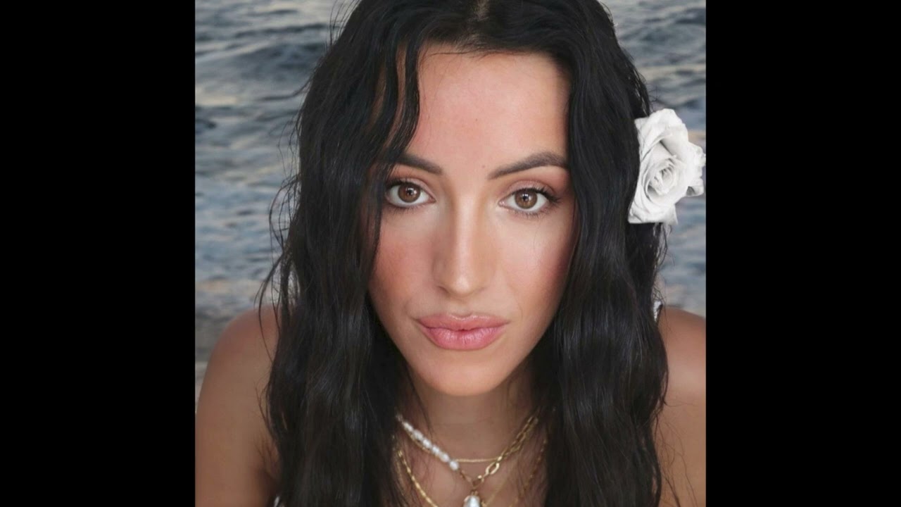 Anixe - Una batxatita (Official Audio)