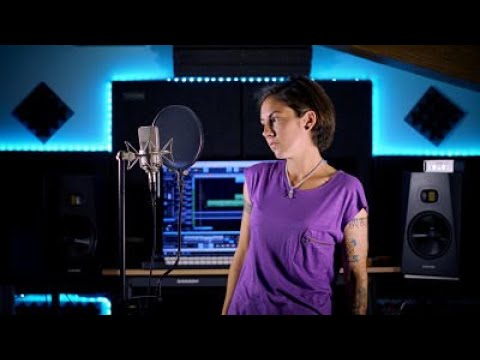 Sleduj Lola Indigo - Spice Girls (ARLETT Cover) na YouTube Sleduj Lola Indigo - Spice Girls (ARLETT Cover) na YouTube