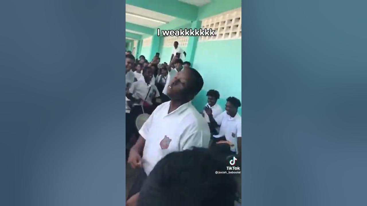 School Tassa Dancing