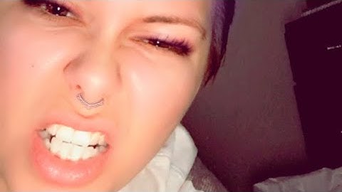 Micro Cells - Bee Lloyd - Music Video