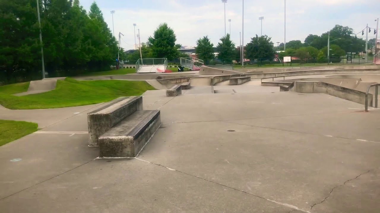 The battle of Bowling Green Kentucky skate park YouTube