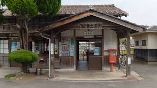 野馳駅(JR西日本芸備線)木造駅舎【岡山県新見市】