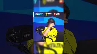 mezii 1vs2 clutch T post plant situation | MOUZ VS Vitality | IEM Dallas 2025