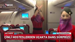 Çi̇nli̇ Hosteslerde Uçakta Dans Sürpri̇zi̇