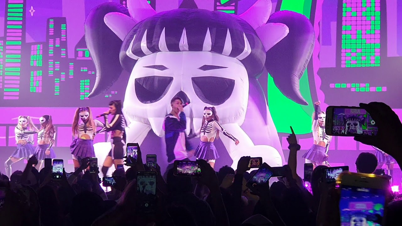 Cazzu en el Opera ☠ Pa Mi - Loca ☠ 29-08-19 🇦🇷