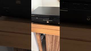 Marantz cd player no noise load super fast SACD and CD #marantz #cdplayer