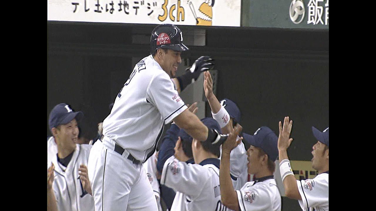 軽 くスタンド後方まで飛んで行った フェルナンデスの一発が見事 Youtube 軽 くスタンド後方まで飛んで行った フェルナンデスの一発が見事 Youtube