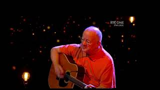 Christy Moore - The Reel in the Flickering Light (Lyrics)