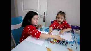 Ellerimizi Rengarenk Boyuyoruz