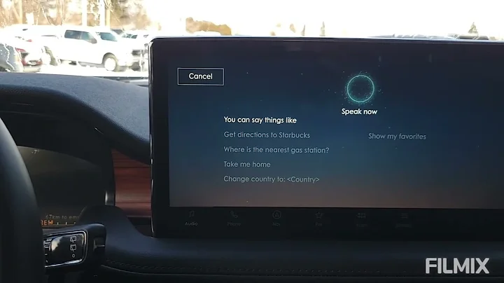 How to use the voice command button on the Lincoln Nautilus