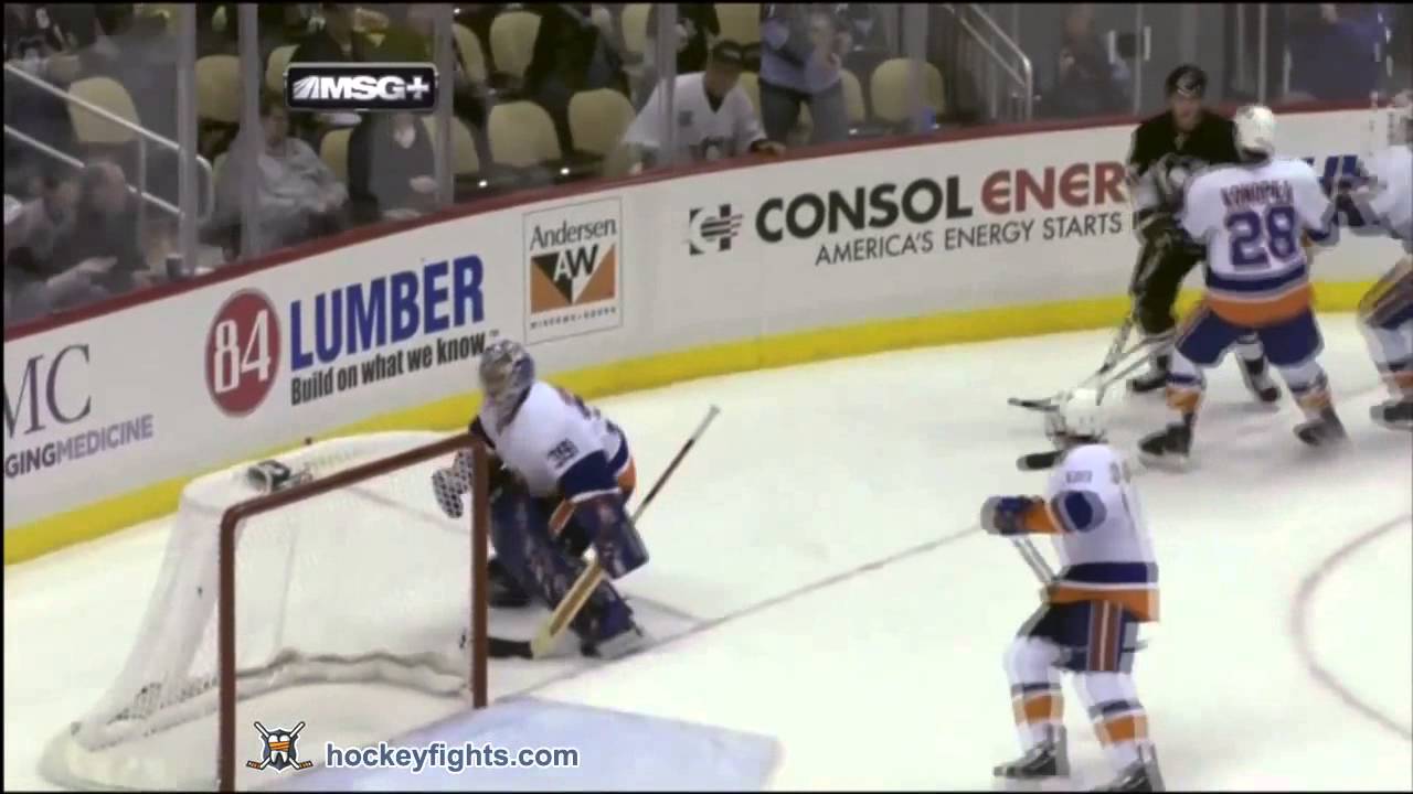 HOCKEY GOALIE FIGHT 1HIT KO 720p HD YouTube