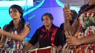 ITB Berlin 2016 – Live Shows 2016 – Palais am Funkturm – Maldives – Dance Group – Part 1 Resimi