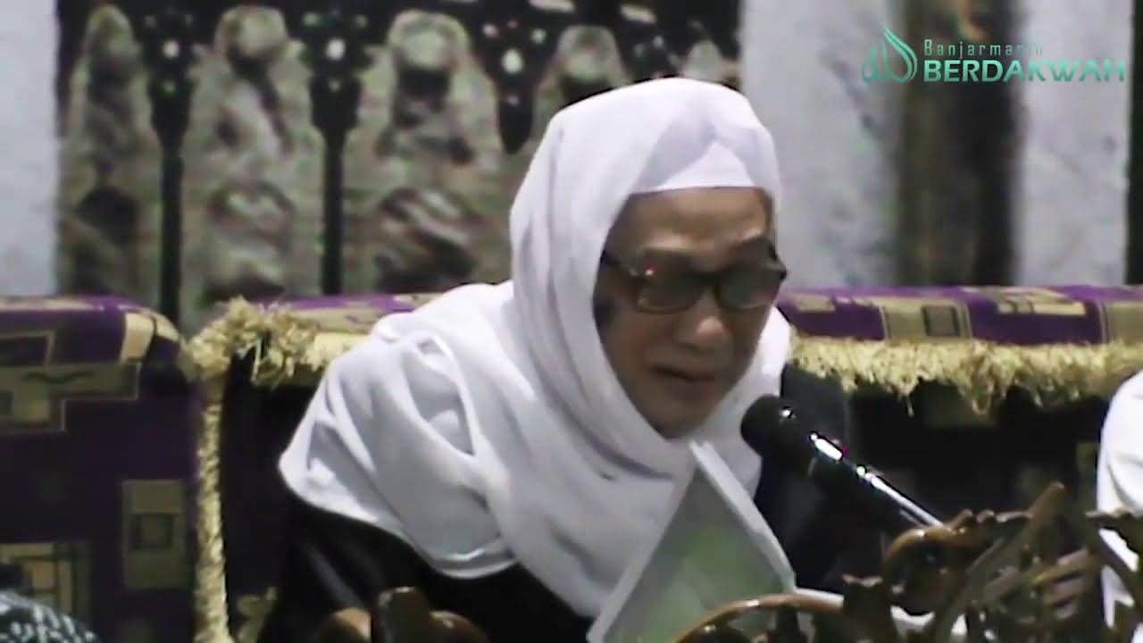 Manaqib  Abah Guru Sekumpul  Oleh Guru Syaifuddin Zuhri ( Abah Guru Banjar Indah )