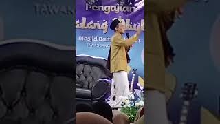WONG JOWO ILANG JOWONE KH IRKHAM HANANI