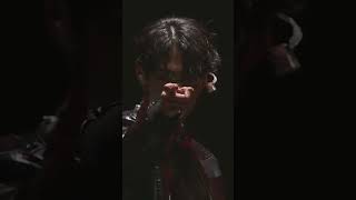 221213 DK's mic is on ❤️‍🔥 goosebumps 🫠 DK so amazing 👏 SEVENTEEN so amazing 👏 @.AAA 2022 #seventeen