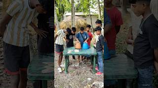 Friends, take a look at this method of earning money using two buckets and a ball.