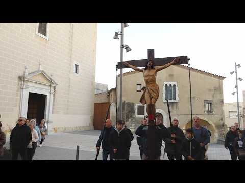 El viacrucis dona el tret de sortida al Divendres Sant canongí