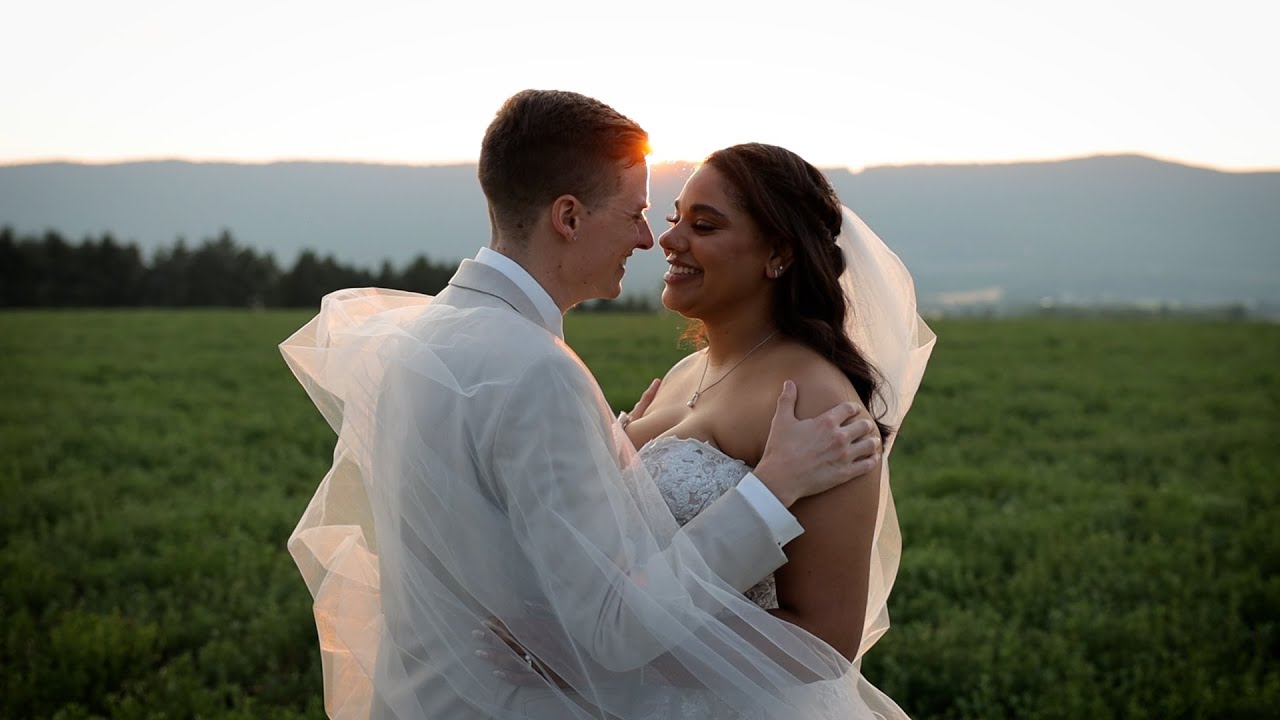 Connor + Savannah // Heritage Restored Farm