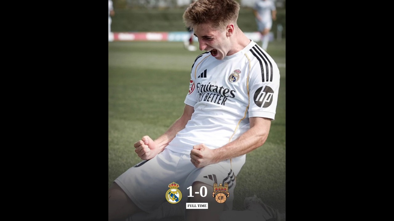 Victoria del Real Madrid Castilla de Arbeloa por 1-0 ante el Pontevedra con gol de César Palacios