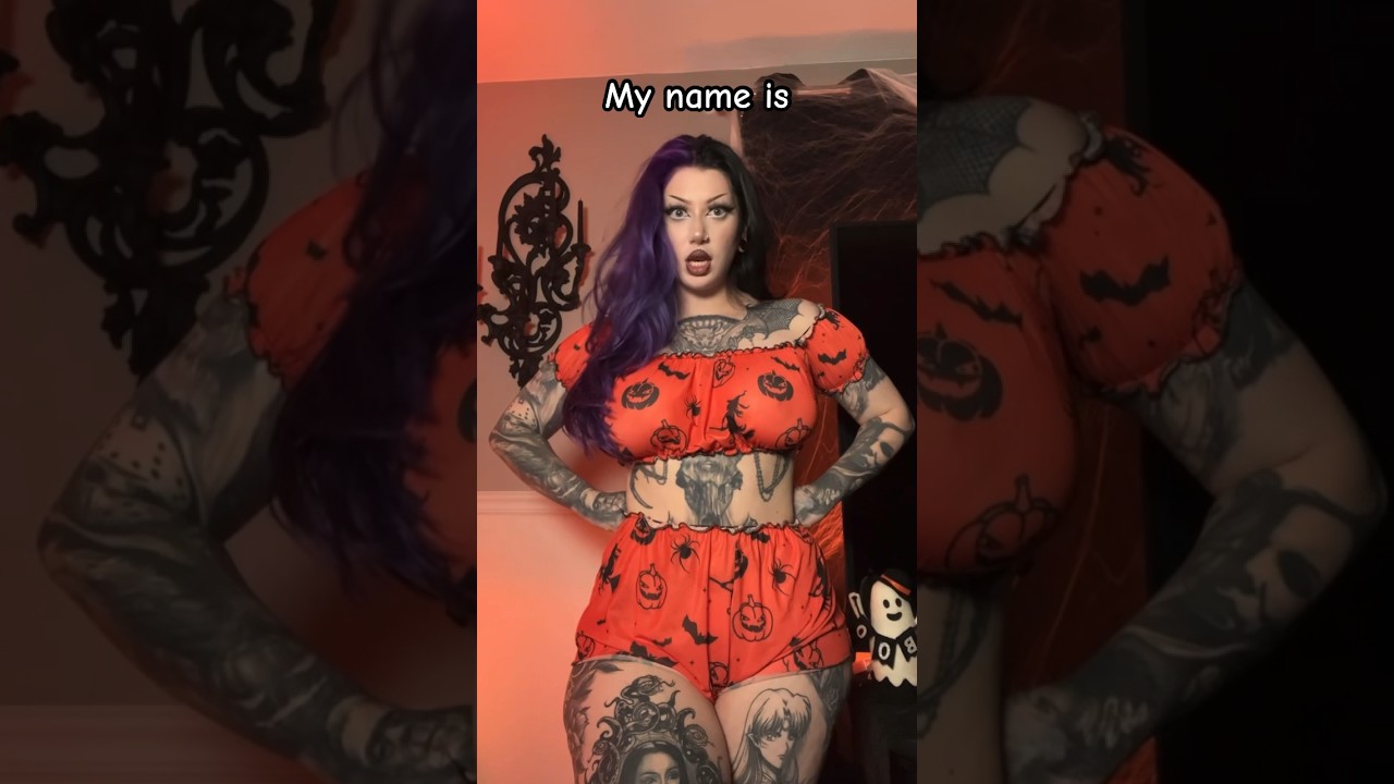 I AM NOT A JACK-O-LANTERN…my name is…🎃LEWIS🎃 #halloweentrend #halloweenwithshorts