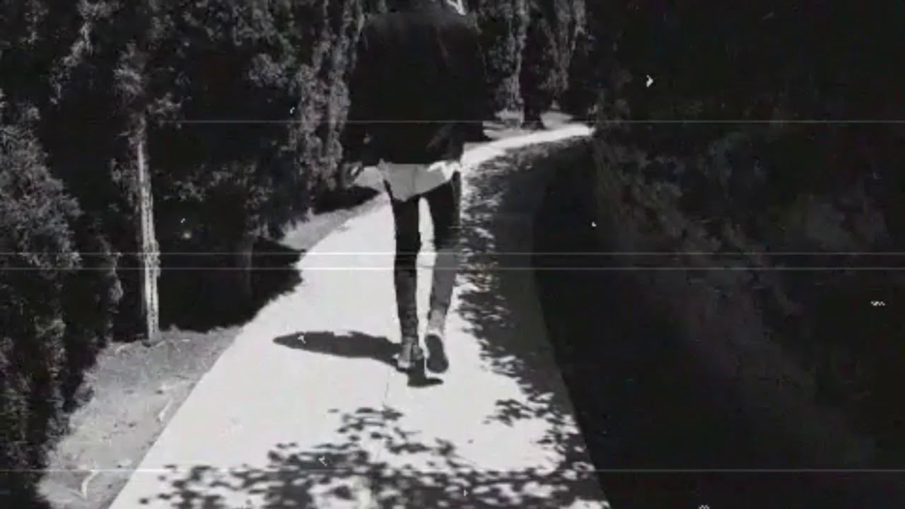 PERRY RIPLEY - LIPS ON FIRE (MUSIC VIDEO) - YouTube