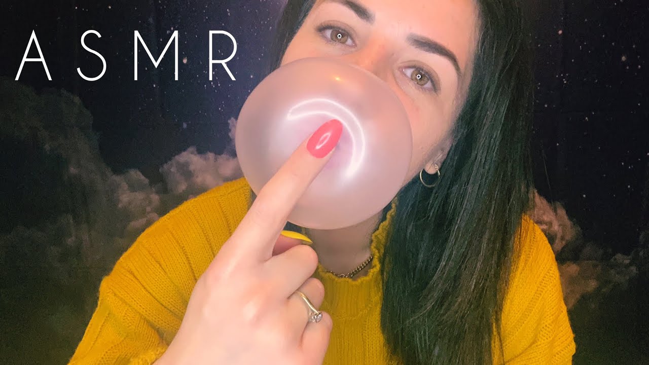 Asmr Chewing Gum And Blowing Bubbles 🍓 Youtube