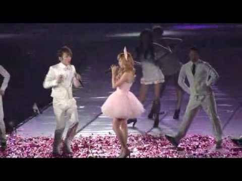 SNSD Concert- Jessica & Key (SHINee)- Barbie Girl @ Shanghai (100417)