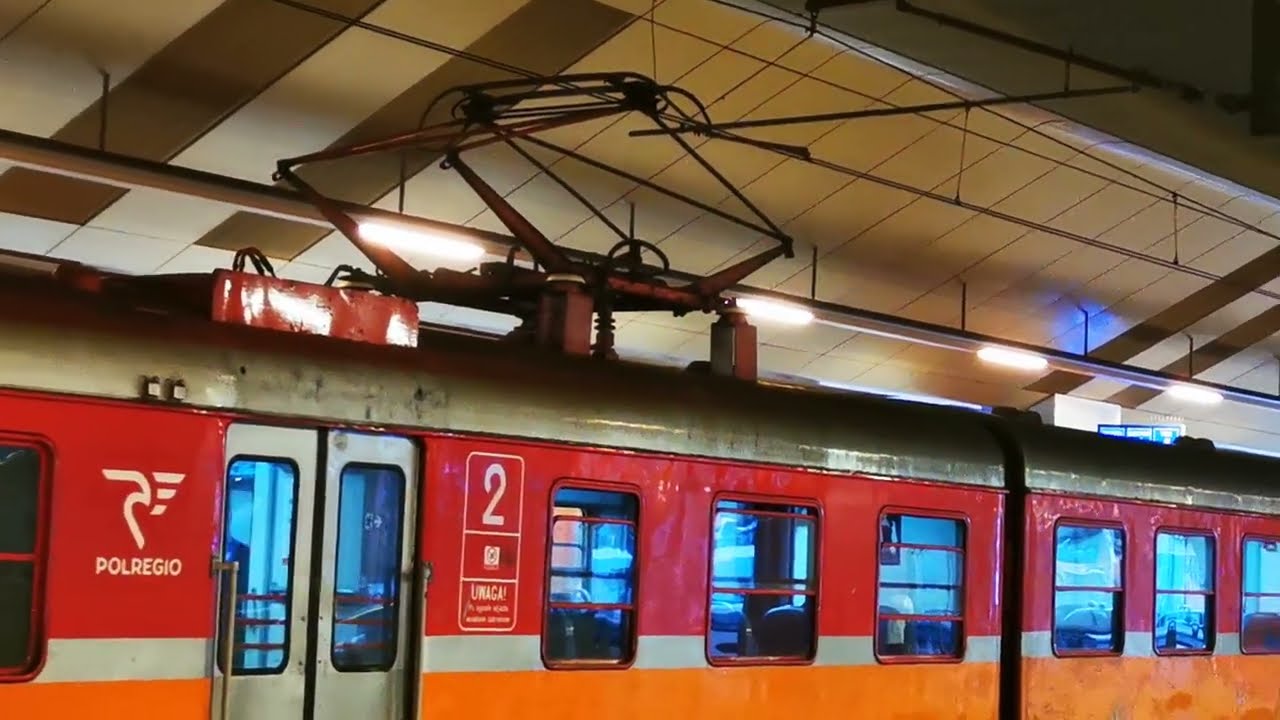 Alte S-Bahn in Karkau Polen 17.10.22