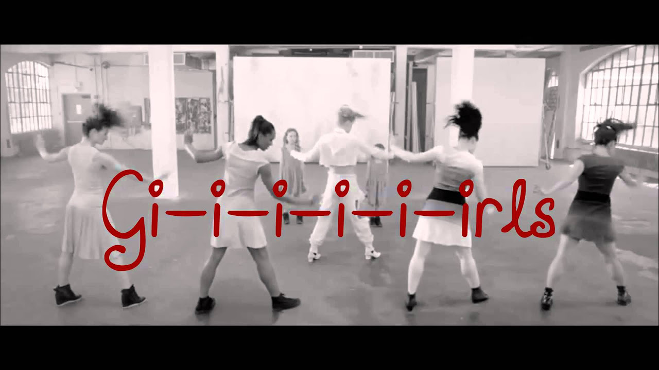 Oh Land - Renaissance Girls (Official Video Lyrics)